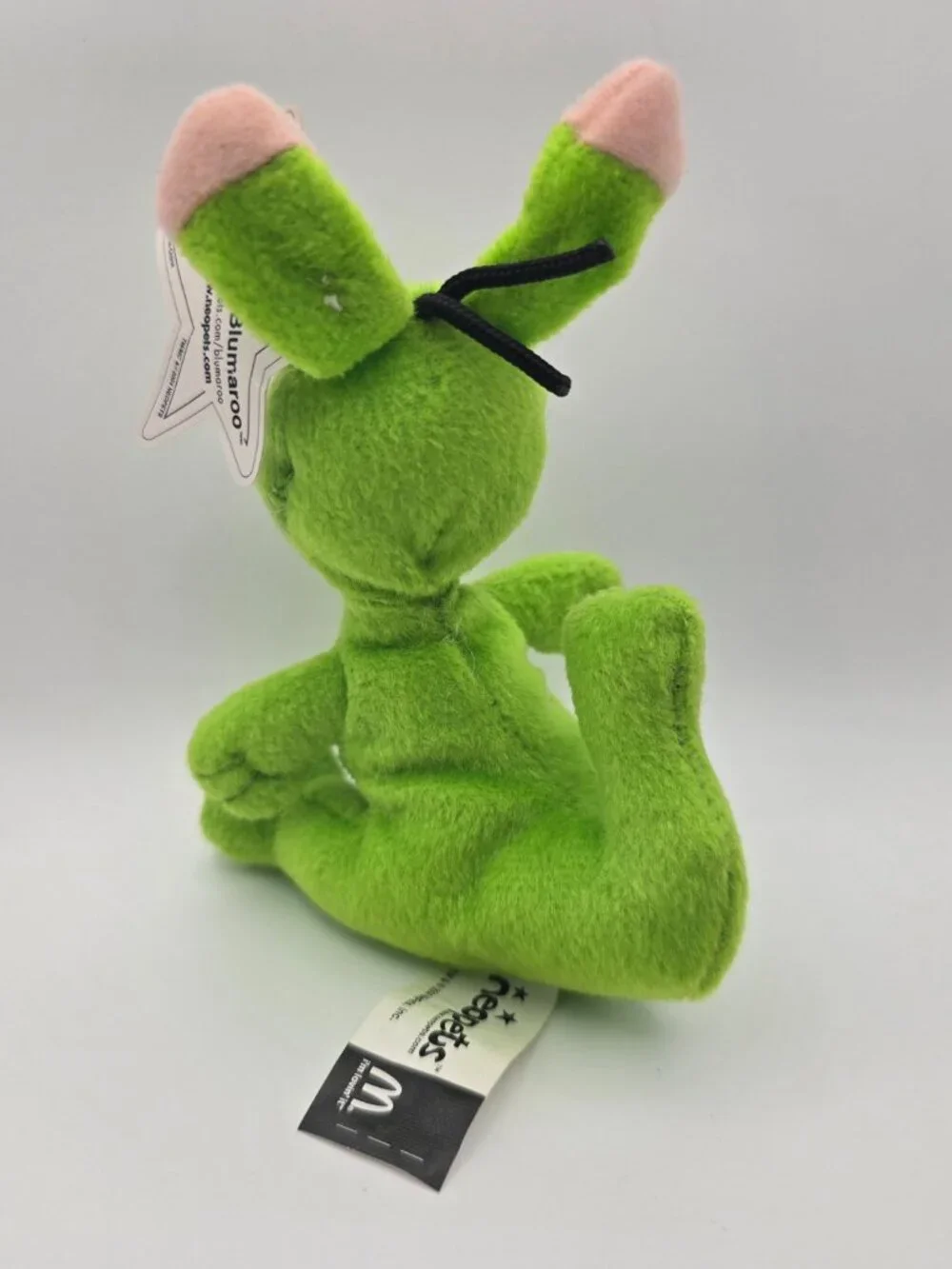 McDonald's Neopets Green Blumaroo Plushie 2004 Excellent condition with tags.
